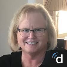 Dena Beckner's Instagram, Twitter & Facebook