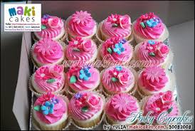 She is voiced by bree faith/brittany lauda/wubcakeva when she is happy. Another Pinky Cupcakes Mama Kintan Kinar Bagas Belajar Masak