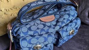 Coach Chambray Denim Cargo Shoulder Bag Review!