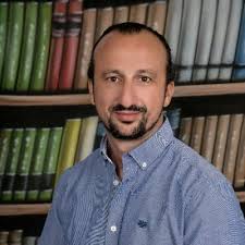 Happy and proud that our PhD student Sandra Holmberg won the first price  for her video research pitch presentation