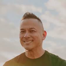 Daniel Young (@dansmillionairecode) • Facebook