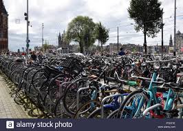Niederlandischer Fahrradstander Stockfotos Und Bilder Kaufen Alamy