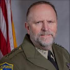 Chief David Bess, Lieutenant Lee King and Lt. Specialist Greg VerBrugge  were awarded the Distinguished Service Award for their actions in providing  extensive CPR efforts to a motorcyclist who was unresponsive after