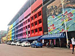 Waktu operasi pasar harian di kawasan pkpb dilanjutkan bermula 10 pagi hingga jam 4 petang. Pasar Payang Kuala Terengganu Blog Cik Renex