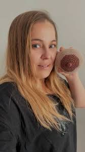 Dra. Daniela Valenzuela Venandy, Medicina