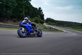 In a tuck, wind noise and pressure on the rider are. 2021 Yamaha Yzf R1 Guide Total Motorcycle