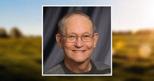 Emily Platz's Instagram, Twitter & Facebook