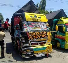 Cctv truk oleng, plaosan, jawa timur, indonesia. Pin Di Truck Pickup Oleng