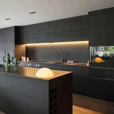 39 Beautiful Matte Black Kitchen Design Ideas Homiku Com Kuchen Design Kuchen Design Ideen Kuche Schwarz