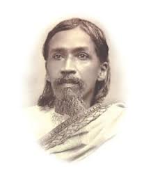 Frederick est venu à Pondichéry et à l'ashram de Sri Aurobindo en 1960 pour  la première fois et pour de bon en 1966. Il a été parmi les premiers à être  admis