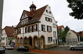 „wann es dafür die lösung gibt und welche kosten auf uns zukommen, ist unklar, sagt der geschäftsführer. Stuttgart Stammheim Sanierung Des Bezirksrathauses Verzogert Sich Stammheim Stuttgarter Nachrichten