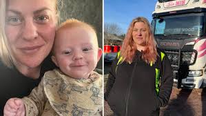 Fyrabarnsmamman Ronja kör timmerbil: ”Fler tjejer nu”