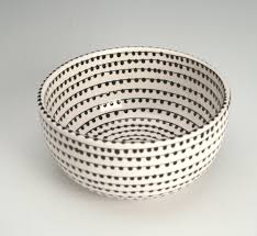 Black And White Bowl Everyday With Rachael Ray Black And White Bowl With Hand Painted Vertigo Spiral Dots 24 00 Via Etsy White Bowls Bowl Hand Painted Bowls