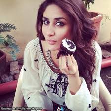 Biography Education Boyfriend Dating Personalprofile Family Career Kareena Kapoor Khan Kareena Kapoor Bollywood Celebrities