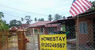 Pantai pengkalan balak merupakan kesinambungan dari pantai tanjung bidara,melaka. Homestay Pengkalan Balak Masjid Tanah Melaka Homestay Pengkalan Balak 1 Rm100 130 Untuk 1 Rumah Kami Ada 8 Rumah Pasti Sesuai Dengan Bajet Anda Termurah Di Kampung