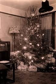 1930s Christmas Tree Vintage Christmas Photos Vintage Christmas Christmas Decorations