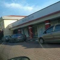 They provide free breakfast in the morning. Bank Islam Bank