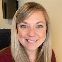 Sarah Cichon's Instagram, Twitter & Facebook