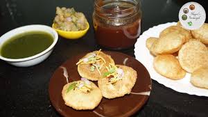 Poori is a very popular indian fried flat bread. à®ª à®© à®ª à®° Pani Poori Recipe In Tamil Sweet Chutney Recipe Homemade Sweet Chutney Recipe Chutney Recipes Homemade Recipes