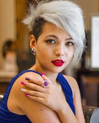 We think you will appreciate the wavy, curly, straight, undercut and short. 50 Fabulous Hairstyles For Round Faces To Upgrade Your Style In 2020