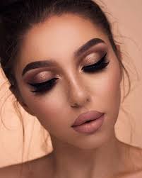 Модный макияж: тренды и тенденции 2025 года