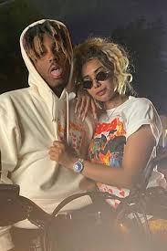 Demi lovato says calling off recent engagement was a 'huge sign' in recognizing sexuality. Rapper Juice Wrld Dies Aged 21 After Suffering A Seizure At Chicago S Midway Airport Daily Mail Online