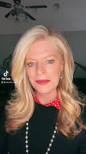 #fiberoptics #internet @jeffleesonComedy