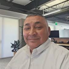 Manny B (@manny_busta)