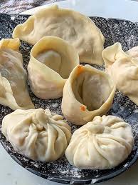 The vegetable dim sum is chinese cuisine and goes very well as an appetizer. Easy Veg Momos Recipe Steamed Momos Cheese Momos Masalakorb