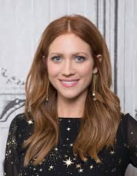 Hey everyone! I'm a hairstylist at Live Salon in Greensburg! I'm sure  you've seen me post in here before but I still have some openings before  the holidays! 🎄🦃 Now is the