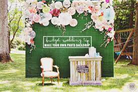This backdrop is one of the simplest diy tutorials that i have ever done! Diy Photo Booth Backdrop Knock It Off Wedding East Coast Creative