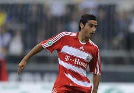 Fenerbahçe'de luiz gustavo'nun dönmesiyle birlikte erol bulut'u zor bir karar bekliyor. Yolu Turkiye Den Gecen Bayern Munih Oyunculari