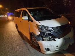Maybe you would like to learn more about one of these? Pemandu Toyota Vellfire Mabuk Rempuh Sjr Ditahan