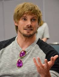 Wondercon Interview: The Cast of Damien