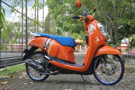 49 gambar modifikasi scoopy airbrush thailook velg jari via modifikasimobilmotorr.blogspot.com. Modifikasi Honda Scoopy Pecandu Kontes Otoinfo Id