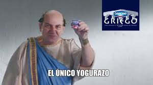It's a mockumentary (it's filmed as if it was a real documentary) and it narrates the story of a group of common office workers. Luis Gnecco Griego Polemica Por Actores Que Son Rostros Publicitarios El Talento De Luis Gnecco Es Indiscutible Ayer Los Usuarios De Twitter Llenaron De Piropos Al Actor Ovacionandolo Por