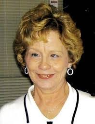 Ellen Hare's Instagram, Twitter & Facebook