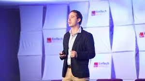 To do so, he focused on the way in which nanovectors work in cancer treatments, taking advantage of the permeability of the affected cells. Biography Guillermo U Ruiz Esparza Md Phd