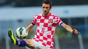 Marcelo brozovic è uno degli obiettivi del milan per rinforzare il centrocampo. Inter Brozovic Muro Della Dinamo Zagabria Non Vogliamo Cederlo La Gazzetta Dello Sport