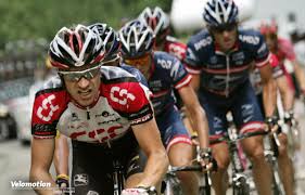 Le palmarès de jan ullrich se compose en outre d'un tour d'espagne (1999), d'un titre olympique sur route. Heute Vor 15 Jahren Voigt Verfolgt Ullrich Und Wird Wust Beschimpft