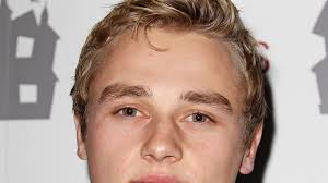 EastEnders to X-Men: Apocalypse: Peter Beale actor Ben Hardy bags 'key  role' in superhero movie