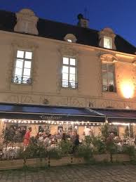 Grand Coeur Paris Le Marais Restaurant Avis Numero De Telephone Photos Tripadvisor Restaurant Restaurant Paris Paris