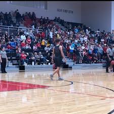 John thompson jr., the first black basketball head coach to win the ncaa national championship, died at his arlington, virginia, home on sunday night, according to his family. Jordan Thompson Hudl