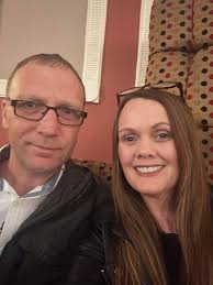 Hi could I please reserve a table for 2 tonight please. Thanks