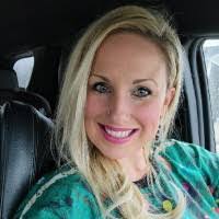 Erika Rizzo's Instagram, Twitter & Facebook