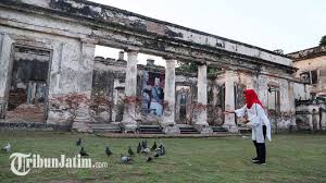 P van den bosch bedrijfsmakelaars is een bekend en gewild makelaarskantoor. Video Punya Potensi Wisata Benteng Van Den Bosch Ngawi Akan Dikembangkan Puti Lewat Seribu Dewi Tribun Jatim