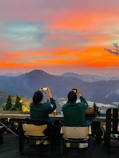 Quán cà phê vibe cổ tích ở Đà Lạt xinh yêu như chốn thần tiên