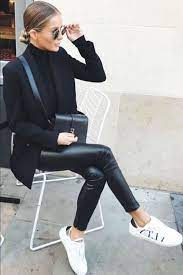 Women S Guide What To Wear To A Funeral Practical Tips 2020 Leather Pants Outfit Winter Outfits Dressy Leather Trousers Outfit