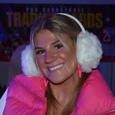 Emily Suchinski (@emsuchinski)