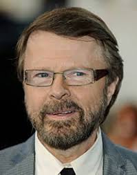Björn ulvaeus (credited as björn ulvæus) is a swedish musician (guitarist), one of the two main songwriters and producers in abba. Bjorn Ulvaeus Hat Sein Gedachtnis Verloren